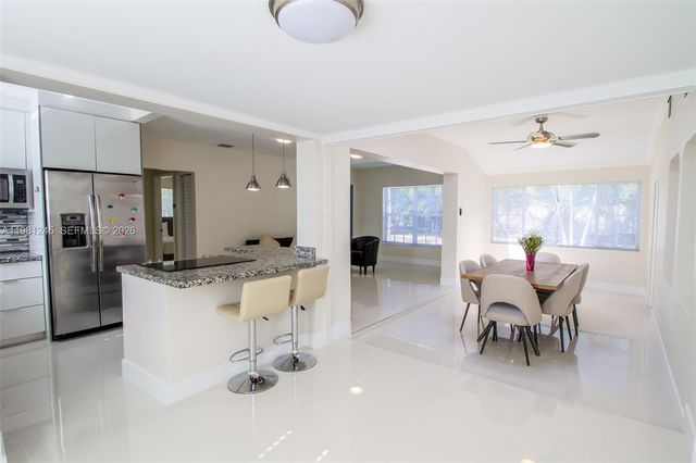 2727 Calusa St, Miami, FL 33133