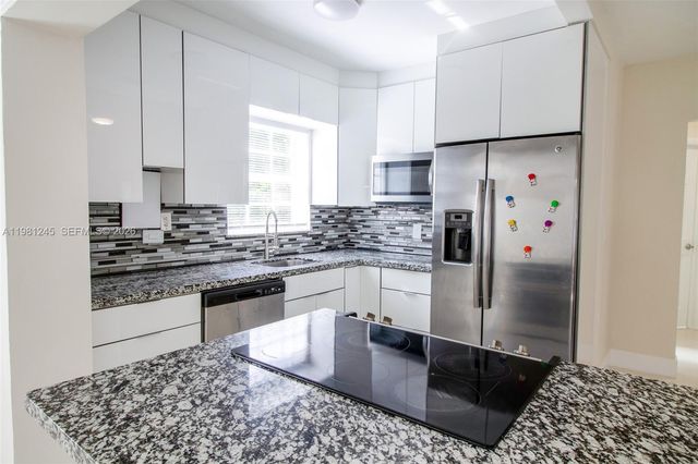 2727 Calusa St, Miami, FL 33133