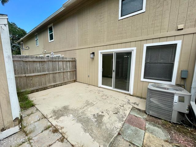 112 Tomoka Meadows Boulevard, Ormond Beach, FL 32174