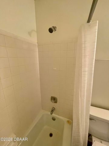 112 Tomoka Meadows Boulevard, Ormond Beach, FL 32174