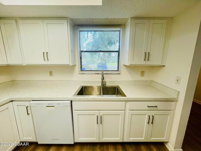 112 Tomoka Meadows Boulevard, Ormond Beach, FL 32174
