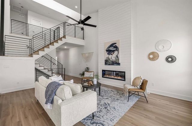 9365 Brooks Place, Norwalk, IA 50211