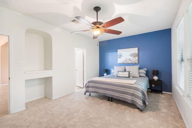 366 Matthews LN, Kyle, TX 78640