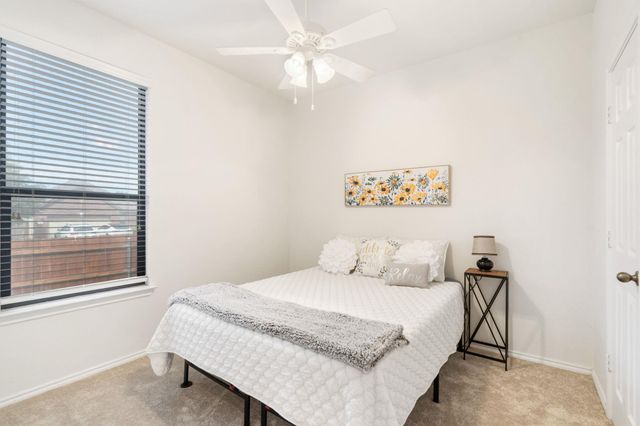 366 Matthews LN, Kyle, TX 78640