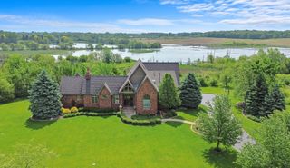 2939 E Water Tower Drive, Crete, IL 60417