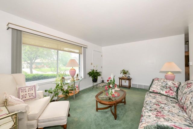 8100 W Lynmar TERRACE, Milwaukee, WI 53222