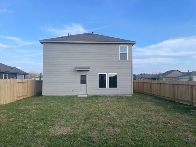 5052 Freedom Lane, Bay City, TX 77414