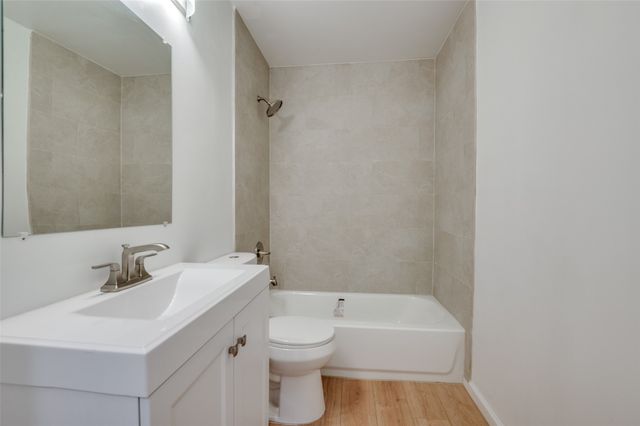 424 Stonewall Drive, Euless, TX 76039