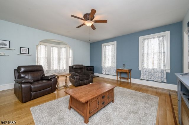 124 Rymon Rd, Washington Twp., NJ 07882