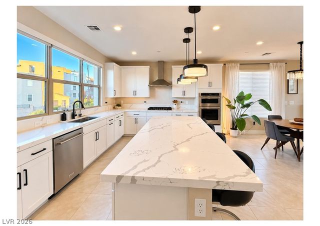 11682 Midnight Melody Avenue, Las Vegas, NV 89138