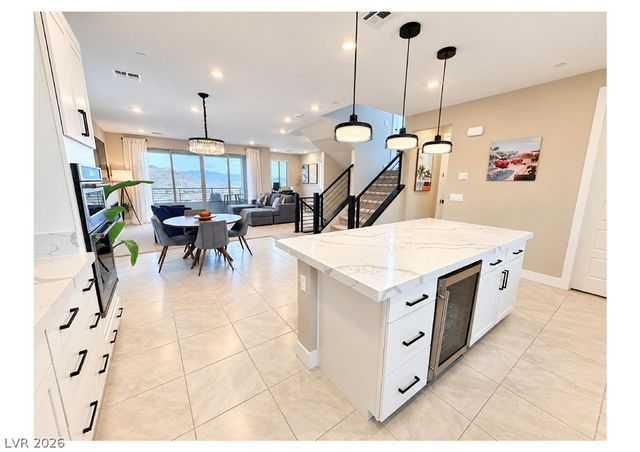 11682 Midnight Melody Avenue, Las Vegas, NV 89138