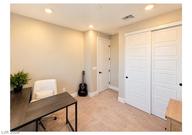 11682 Midnight Melody Avenue, Las Vegas, NV 89138