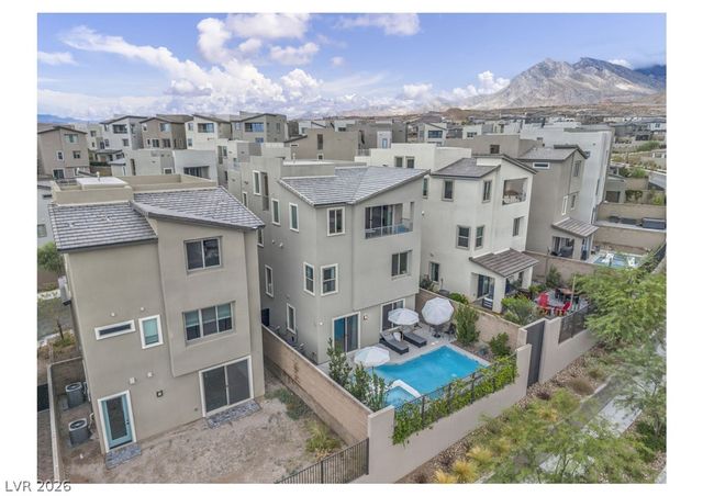 11682 Midnight Melody Avenue, Las Vegas, NV 89138