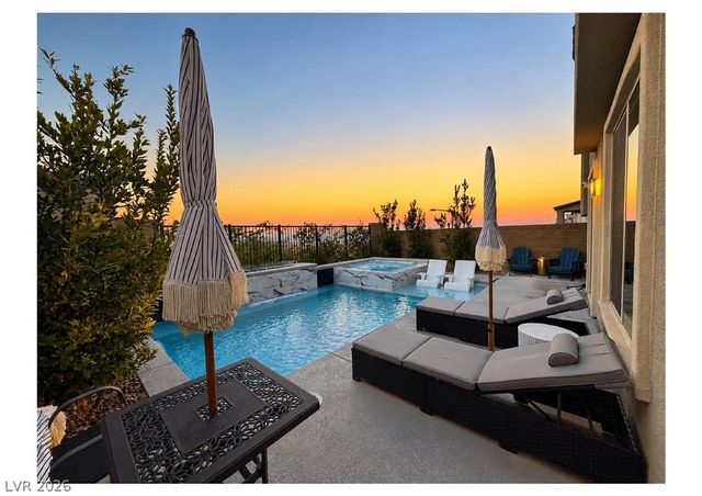 11682 Midnight Melody Avenue, Las Vegas, NV 89138
