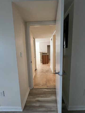 1215 Crystal Way C, Delray Beach, FL 33444