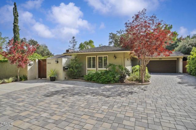 2004 Glenview Terrace, Altadena, CA 91001