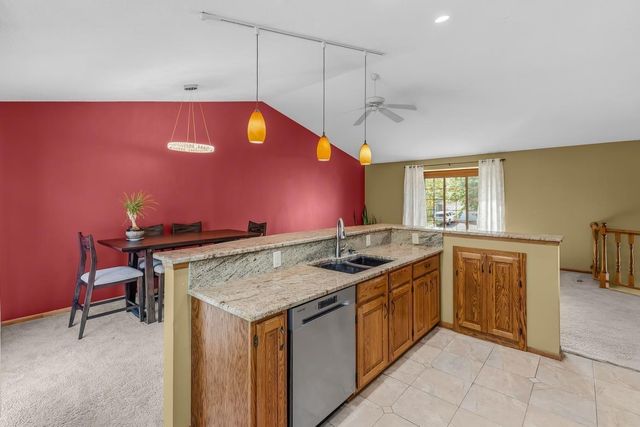 8844 Acadia Road, Woodbury, MN 55125