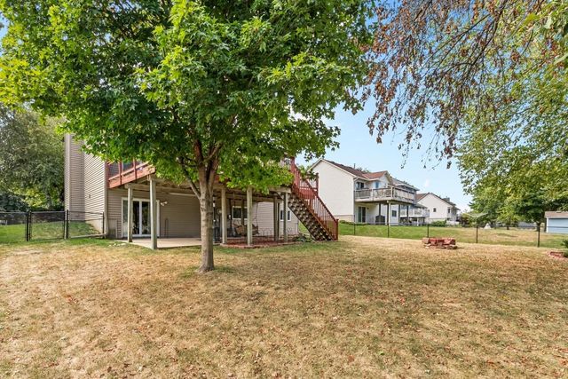 8844 Acadia Road, Woodbury, MN 55125