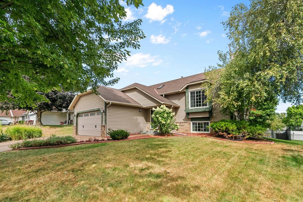 8844 Acadia Road, Woodbury, MN 55125 — photo 3