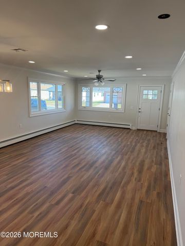 373 Costa Mesa Drive, Toms River, NJ 08757