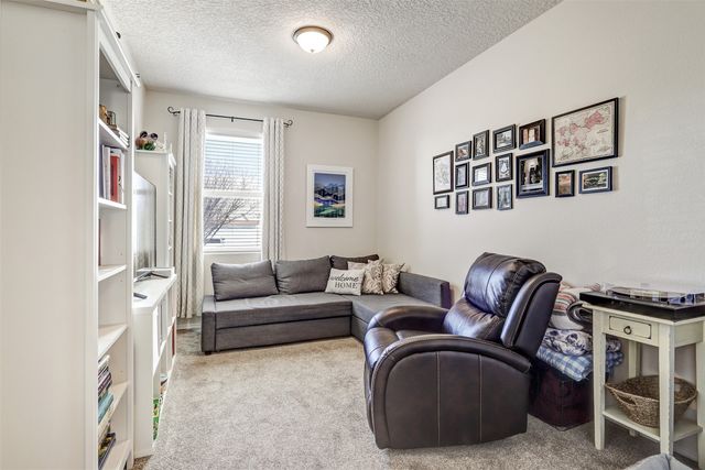 4233 Luz De Estrella, Santa Fe, NM 87507