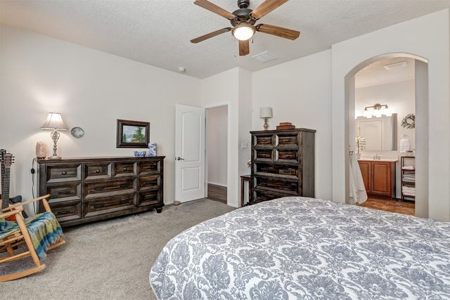 4233 Luz De Estrella, Santa Fe, NM 87507