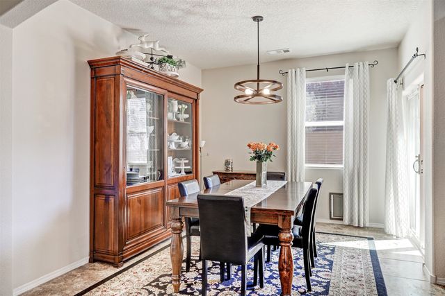 4233 Luz De Estrella, Santa Fe, NM 87507