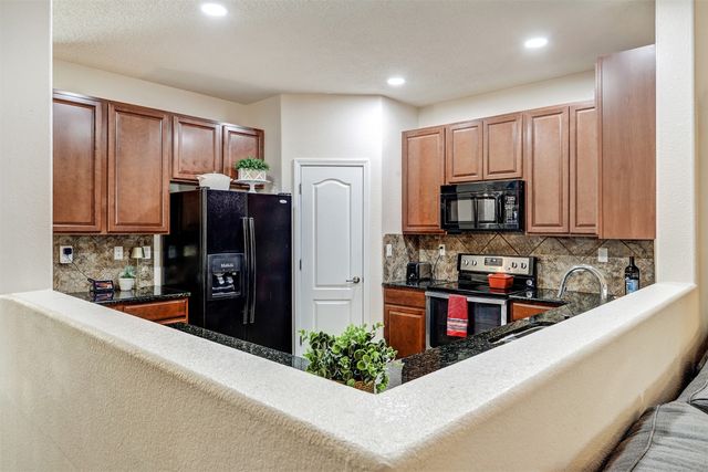 4233 Luz De Estrella, Santa Fe, NM 87507