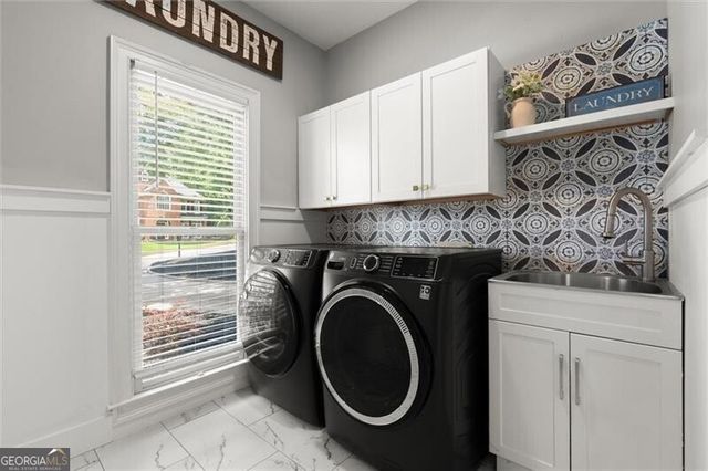 1530 Highview Pines Pass, Alpharetta, GA 30022
