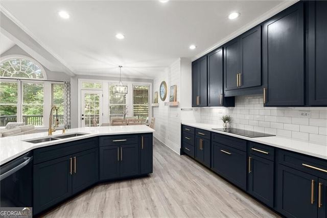 1530 Highview Pines Pass, Alpharetta, GA 30022