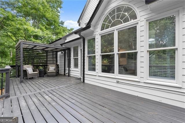 1530 Highview Pines Pass, Alpharetta, GA 30022