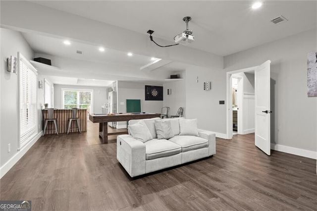 1530 Highview Pines Pass, Alpharetta, GA 30022