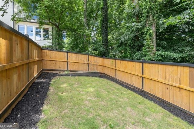 1530 Highview Pines Pass, Alpharetta, GA 30022