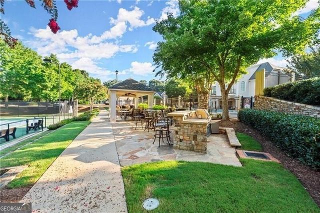 1530 Highview Pines Pass, Alpharetta, GA 30022