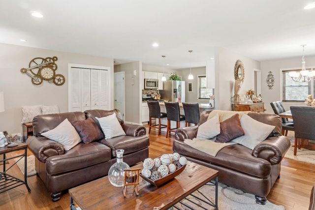 5778 Taney Place, Merrillville, IN 46410
