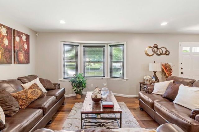 5778 Taney Place, Merrillville, IN 46410