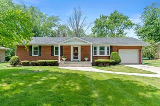 5778 Taney Place, Merrillville, IN 46410