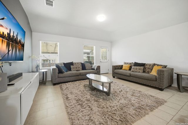 9207 Savoy Sands, San Antonio, TX 78254