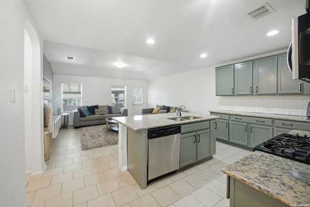9207 Savoy Sands, San Antonio, TX 78254
