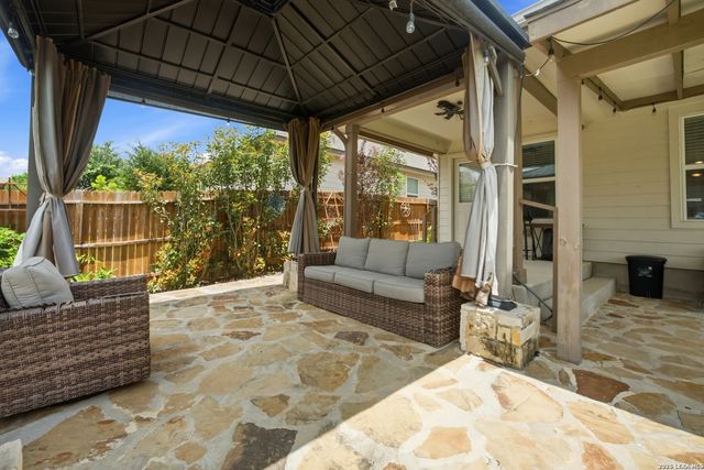 9207 Savoy Sands, San Antonio, TX 78254