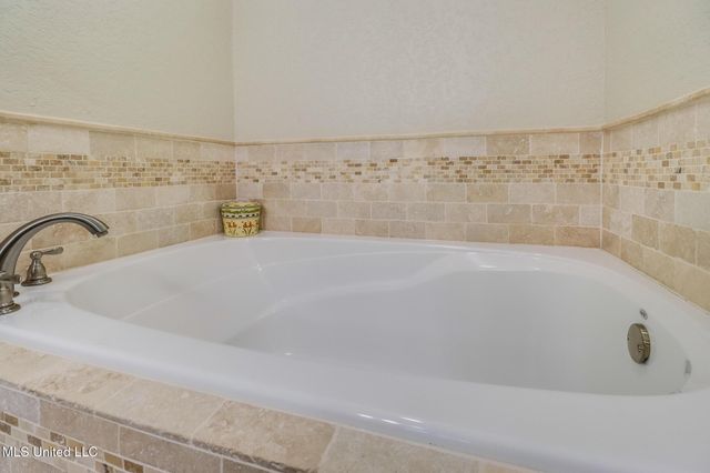 213 White Harbor Road, Long Beach, MS 39560