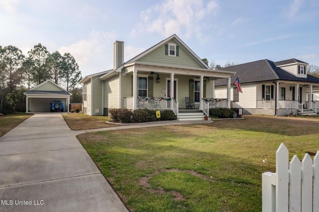 213 White Harbor Road, Long Beach, MS 39560