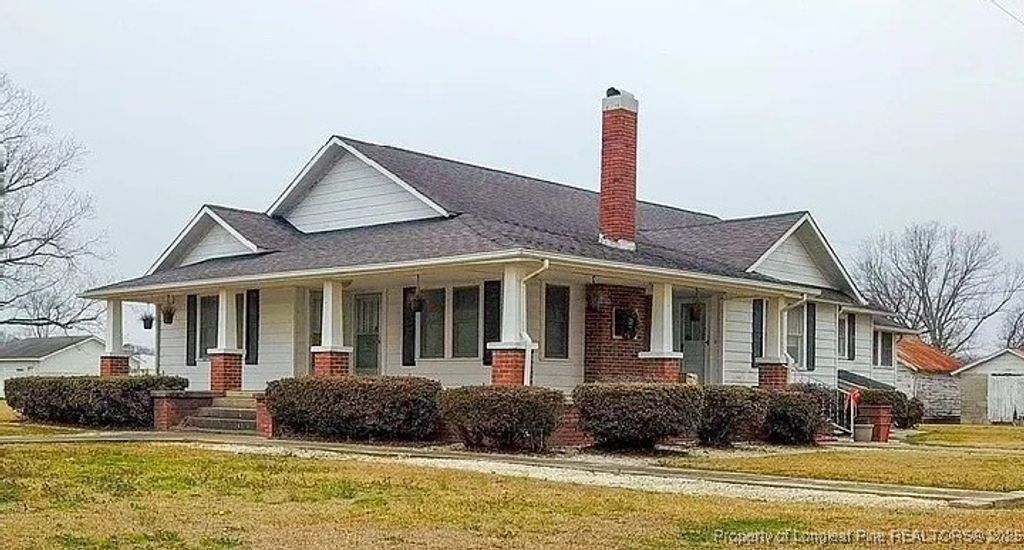 895 N Broadridge Road, Orrum, NC 28358