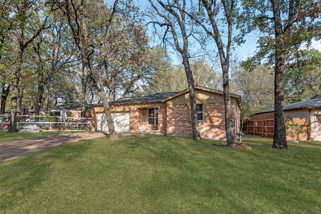 310 Old Mill Lane, Dallas, TX 75107