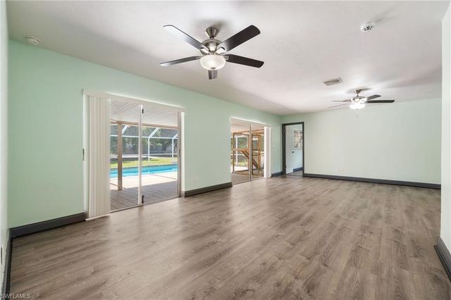 22031 Edwards DR, Alva, FL 33920