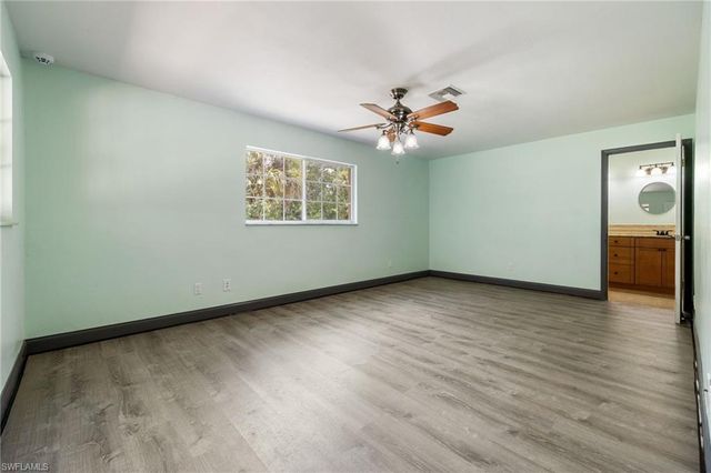 22031 Edwards DR, Alva, FL 33920
