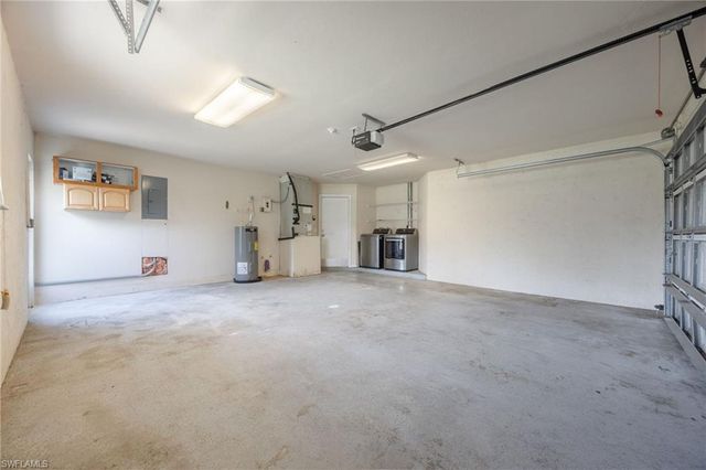 22031 Edwards DR, Alva, FL 33920
