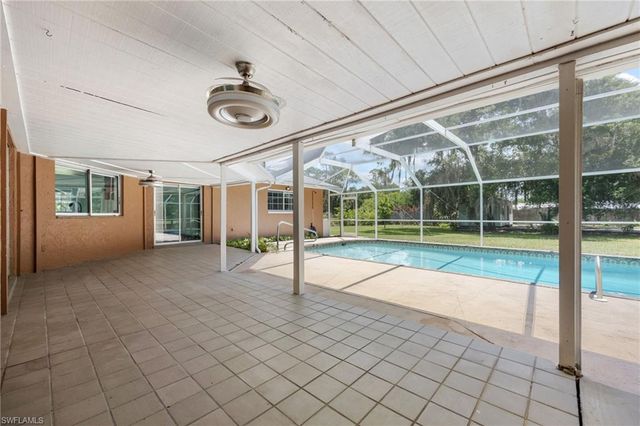22031 Edwards DR, Alva, FL 33920