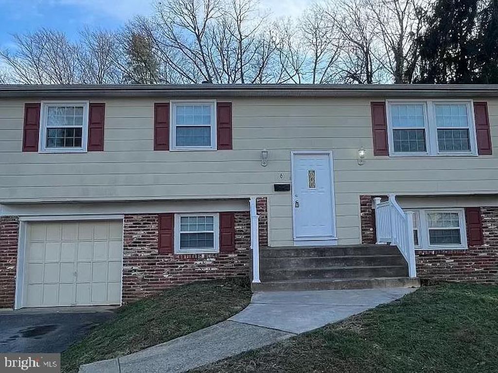 6 CORNELL RD, Glassboro, NJ 08028