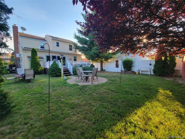 152 Norfeld Boulevard, Elmont, NY 11003